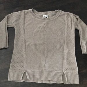 3/4 sleeve American Eagle sweater